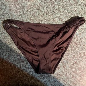3/$20 🦋 Shade & Shore Strappy Mid-Rise Bathing Suit Bottoms | Size: Medium